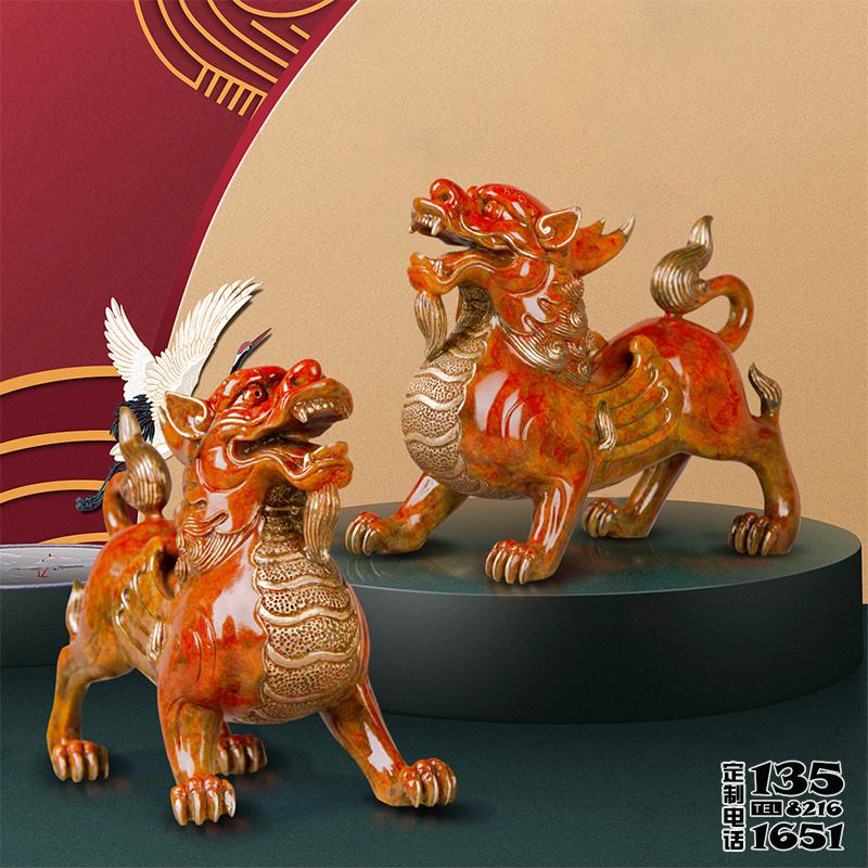 室內創(chuàng)意擺件玻璃鋼彩繪麒麟雕塑 室內創(chuàng)意擺件玻璃鋼彩繪麒麟雕塑
